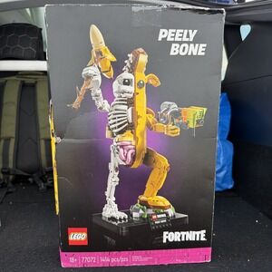 LEGO Fortnite: Peely Bone (77072) NEW *DAMAGED BOX*